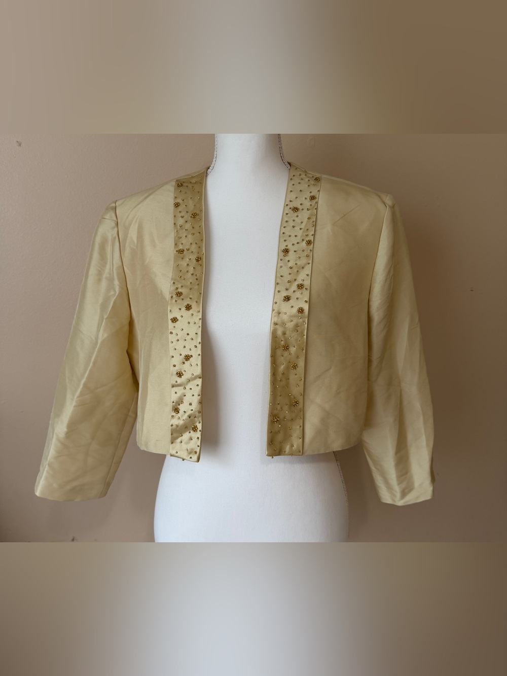 Adrianna Papell Occasions 100% Silk Beaded Cropped Jacket Bolero Champagne 12